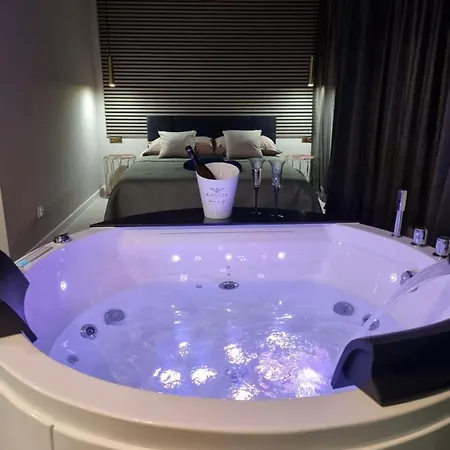 Apartament Jacuzzi Kraków Zewnętrze zdjęcie