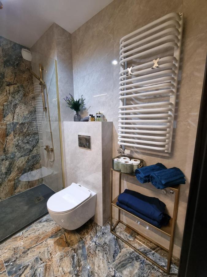 Apartament Jacuzzi *